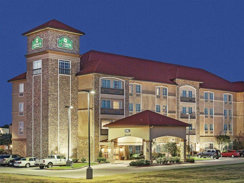 La Quinta By Wyndham Allen At The Village Exterior foto